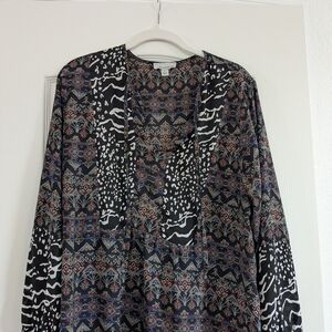 Evereve Allison Joy Geometric and animal print blouse (Size Large)